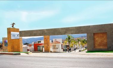 Terreno en Venta en Fraccionamiento Residencial Ixtapan  ¡Vive una Nueva Experiencia!