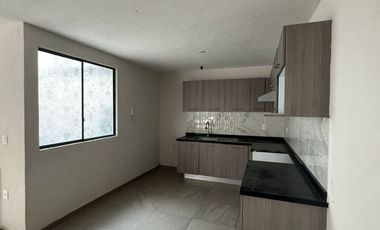 CASA EN VENTA UBICADA EN PRIVADA VILLAS DE NEXTLALPAN, EXCELENTE ZONA, LISTA PARA HABITAR. ¡PRECIO DE OPORTUNIDAD!