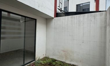 CASA EN VENTA UBICADA EN PRIVADA VILLAS DE NEXTLALPAN, EXCELENTE ZONA, LISTA PARA HABITAR. ¡PRECIO DE OPORTUNIDAD!