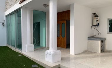 CASA EN VENTA EN ESMERALDA NORTE COLIMA