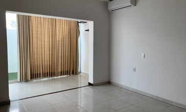 CASA EN VENTA EN ESMERALDA NORTE COLIMA