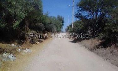 TERRENO COMERCIAL EN ESQUINA