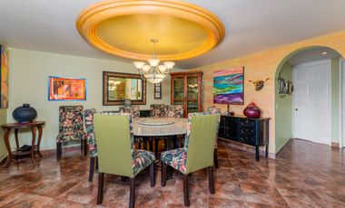 Espectacular villa en el corazon de Ajijic!