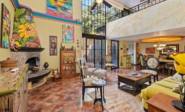 Espectacular villa en el corazon de Ajijic!