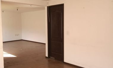 CASA EN VENTA UBICADA EN FRACCIONAMIENTO PILARES, METEPEC. ¡GRAN OPORUNIDAD DE PRECIO, ENTREGA INMEDIATA!