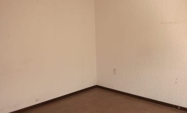 CASA EN VENTA UBICADA EN FRACCIONAMIENTO PILARES, METEPEC. ¡GRAN OPORUNIDAD DE PRECIO, ENTREGA INMEDIATA!