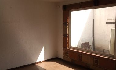 CASA EN VENTA UBICADA EN FRACCIONAMIENTO PILARES, METEPEC. ¡GRAN OPORUNIDAD DE PRECIO, ENTREGA INMEDIATA!