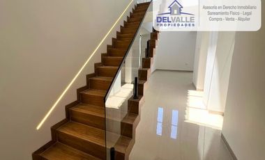 ¡El Hogar de tus Sueños está aquí! Casa de Estreno Con Piscina en Boulevard Park Plaza