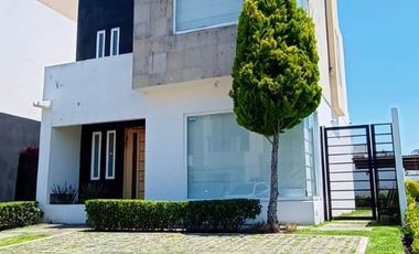 CASA EN RENTA EN FORESTA METEPEC, ESTADO DE MEXICO