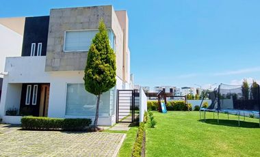 CASA EN RENTA EN FORESTA METEPEC, ESTADO DE MEXICO