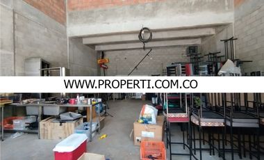 LOCAL EN ARRIENDO SECTOR MILLA DE ORO - POBLADO