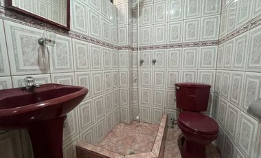 PROPIEDAD DE VENTA EN SUR DE QUITO SECTOR LA BILOXI