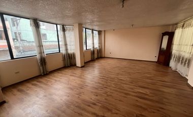 PROPIEDAD DE VENTA EN SUR DE QUITO SECTOR LA BILOXI