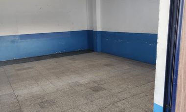 Alquiler o Venta edificacion comercial Norte de Guayaquil, varios ambientes, salon,patios.