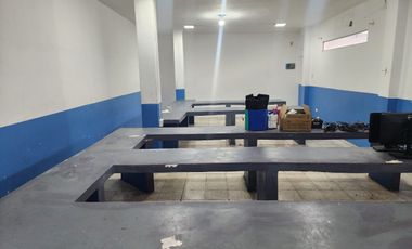 Alquiler o Venta edificacion comercial Norte de Guayaquil, varios ambientes, salon,patios.