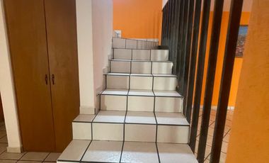 SE VENDE BONITA CASA GRANDE EN PRADO VALLEJO