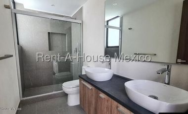 25-1742 Renta Departamento La vista Boulevard Bosque Real, IH