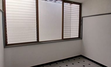 ✨ ¡Gran oportunidad! Inmueble en VENTA con Local comercial y oficinas en zona centro 🌟