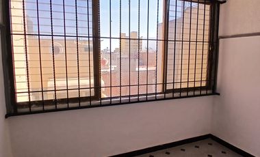 ✨ ¡Gran oportunidad! Inmueble en VENTA con Local comercial y oficinas en zona centro 🌟
