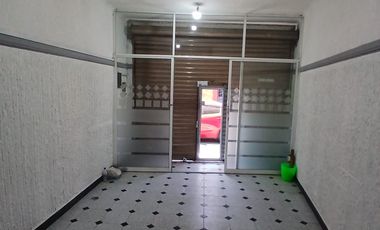 ✨ ¡Gran oportunidad! Inmueble en VENTA con Local comercial y oficinas en zona centro 🌟