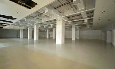 LOCAL COMERCIAL EN VENTA  CENTRO COMERCIAL UNICENTRO VALLEDUPAR CESAR