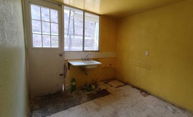 Excelente Casa de 2 Habitaciones a la Venta en Santa Teresa III Bis Huehuetoca