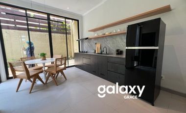 JUAL SEWA RUMAH 2 LANTAI DI ROYAL GARDEN RECIDENCE TAMAN GIRI ASRI NUSA DUA BADUNG , BALI