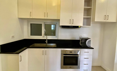 2 BEDROOM APARTMENT FOR RENT INSIDE CLARK ! ! !