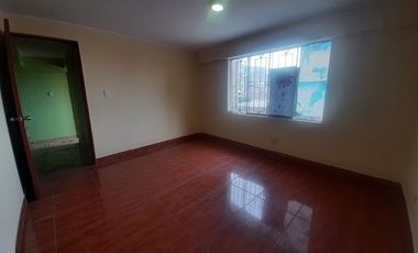 SE VENDE CASA DE 2 NIVELES EN SAN FERNANDO II SAN JUAN DE LURIGANCHO