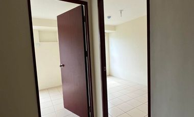 CONDO WITH 2 BEDROOMS  IN TONDO MANILA FOR SALE
