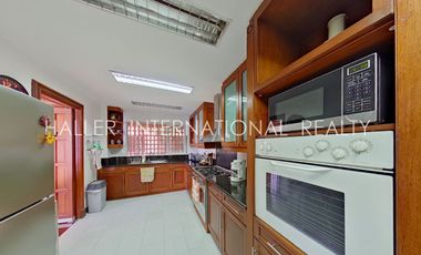 1X Coral Point Residences