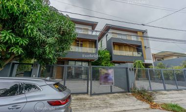 7BR HOUSE & LOT; MULTINATIONAL VILLAGE - PARANAQUE CITY - FOR SALE / FOR RENT