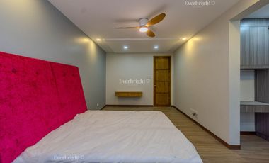 7BR HOUSE & LOT; MULTINATIONAL VILLAGE - PARANAQUE CITY - FOR SALE / FOR RENT