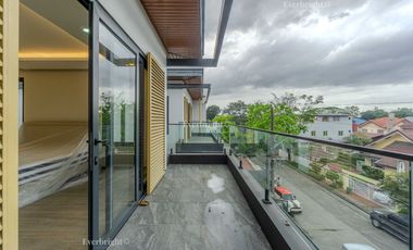 7BR HOUSE & LOT; MULTINATIONAL VILLAGE - PARANAQUE CITY - FOR SALE / FOR RENT