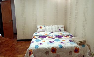 Rush Sale! 2BR Unit For Sale - The Peak Tower