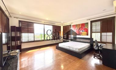 Modern Tropical Luxurious 4 Bedroom House with Pool in Mandaue City for Rent