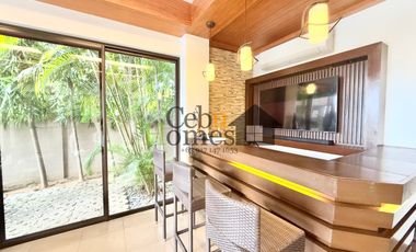 Modern Tropical Luxurious 4 Bedroom House with Pool in Mandaue City for Rent