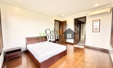 Modern Tropical Luxurious 4 Bedroom House with Pool in Mandaue City for Rent