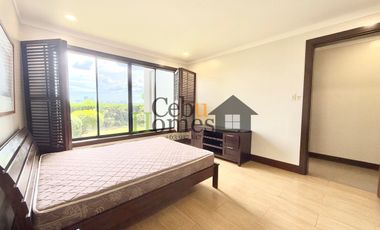 Modern Tropical Luxurious 4 Bedroom House with Pool in Mandaue City for Rent