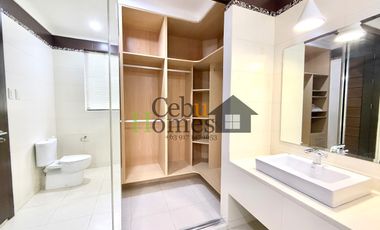 Modern Tropical Luxurious 4 Bedroom House with Pool in Mandaue City for Rent