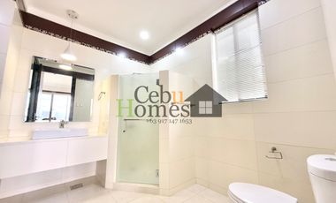 Modern Tropical Luxurious 4 Bedroom House with Pool in Mandaue City for Rent