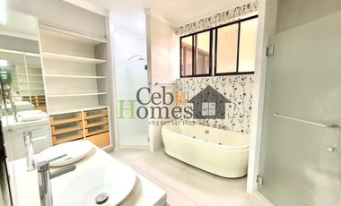 Modern Tropical Luxurious 4 Bedroom House with Pool in Mandaue City for Rent