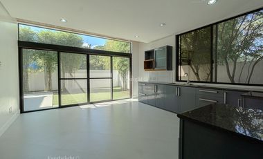 4BR House and Lot For Sale - Ayala Southvale Sonera
