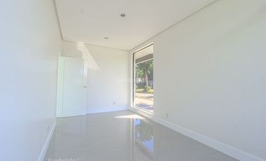 4BR House and Lot For Sale - Ayala Southvale Sonera