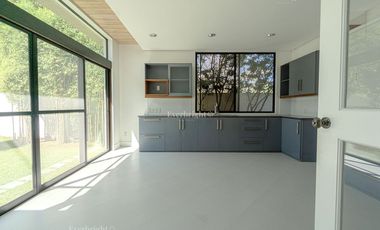 4BR House and Lot For Sale - Ayala Southvale Sonera