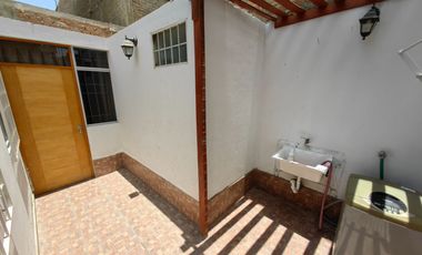 Casa en Alquiler en El Centro de Ica Urb. Santa Maria