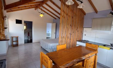 COMPLEJO DE CABAÑAS EN BARRIO GOLF