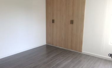 APARTAMENTO EN ARRENDAMIENTO BOSQUES DE LA COLINA 2
