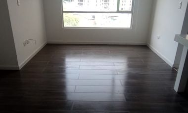 APARTAMENTO EN ARRENDAMIENTO BOSQUES DE LA COLINA 2