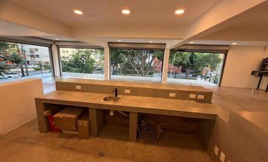 Local comercial en  esquina PLANTA ALTA